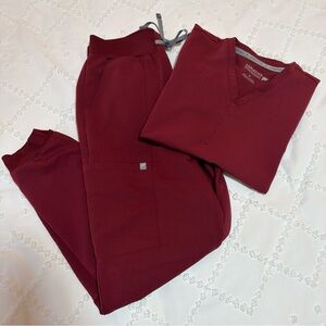 Fabletics Women’s Scrub Set Size S V-Neck Top Jogger Pants Performance Maroon